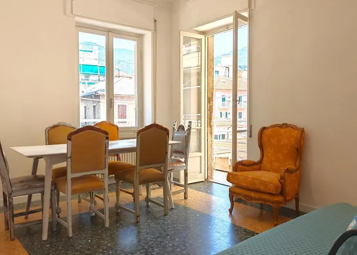 Apartment Hostdomus - La Nassa *