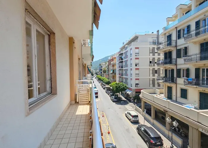 Hostdomus - La Nassa *